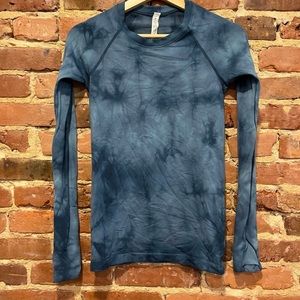 Lululemon Swiftly Speed Long Sleeve Marble Dye Night Diver Size 4